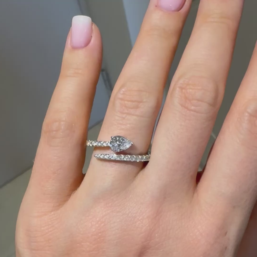 Anafi Pear Pavé Ring - Rings | Moarén