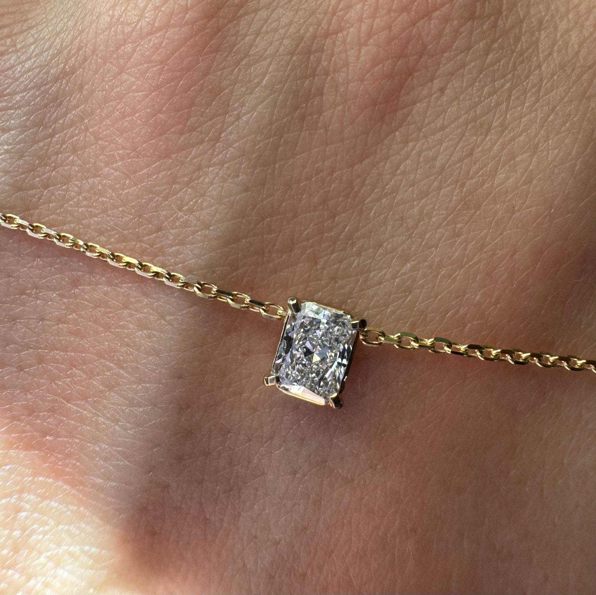 Radia Diamond Necklace - Necklace | Moarén 